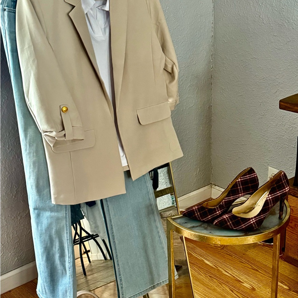 Women's Beige Blazer